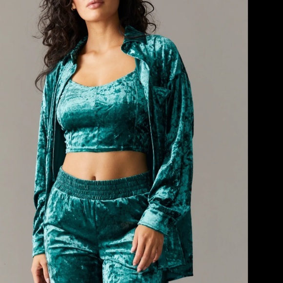 Brand NEW NWT Ladies Playboy Black Crushed Velour Shacket velvet soft feel - Picture 14 of 16